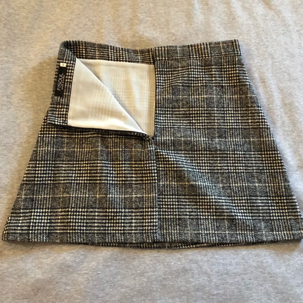 Flannel pattern skirt - Picture 2 of 2
